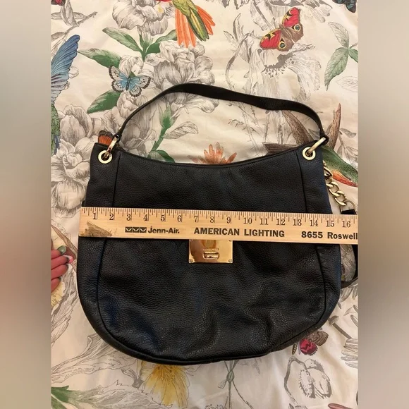 Michael Kors Bedford Large Black Pebbled Leather Shoulder Bag Gold Chain Hobo - Picture 12 of 13